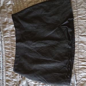 Mini Skirt, Size Large